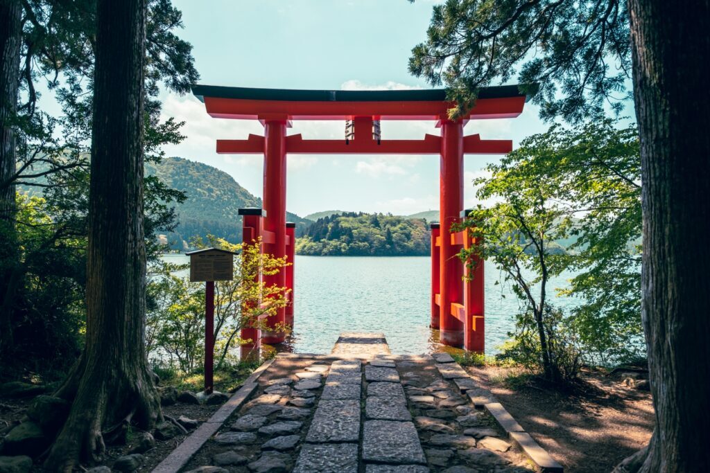 Hakone Day Trip from Tokyo: A Relaxed Early Summer Hakone Itinerary with Scenic Views 2026 2 25932461 m 1